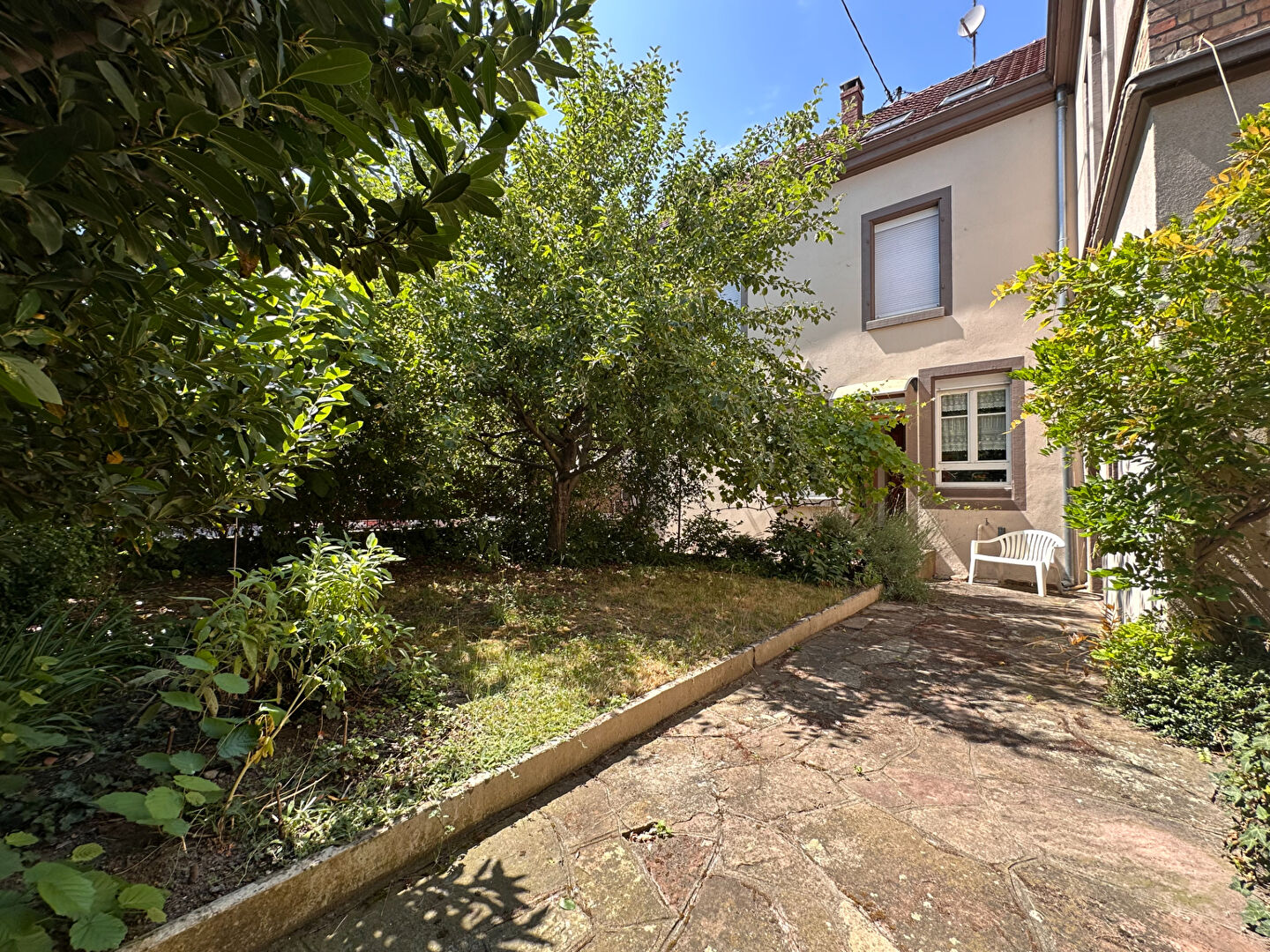 Maison de village avec cour à Buhl